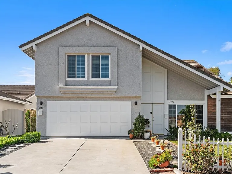3926 Acacia St — Photo 24