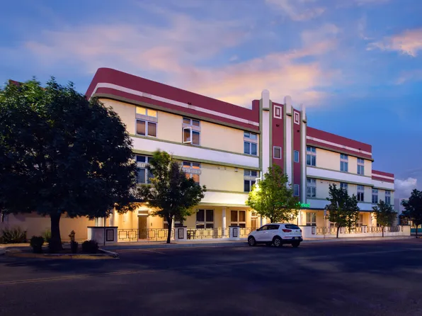 110 Richmond Dr SE Unit 303, Albuquerque, NM 87106