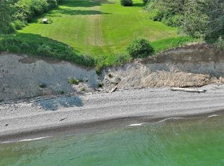 3007 W Lake Rd, Wilson, NY 14172