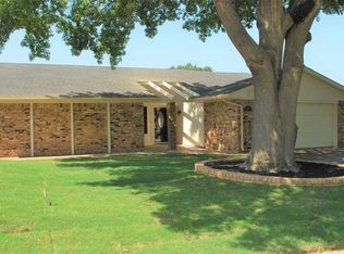 1612 Ridgemont Dr, Wichita Falls, TX 76309