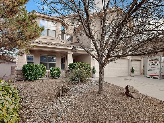 3rd image of 10444 Cantacielo Dr NW