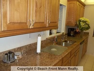 3rd image of 10044 S Ocean Dr APT 407