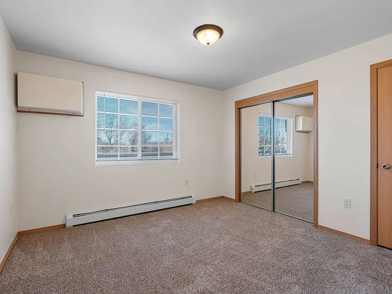 Havenwood Pointe Apartments — Photo 13