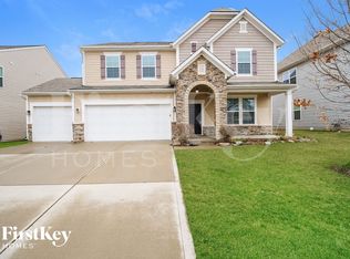 5767 Blue Sky Dr, Whitestown, IN 46075