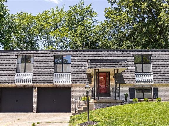2nd image of 109 San Mateo Dr
