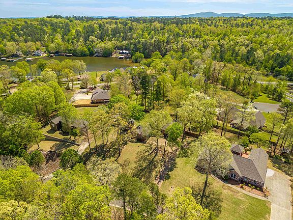 5th image of 107 Lake Forest Shores Ter