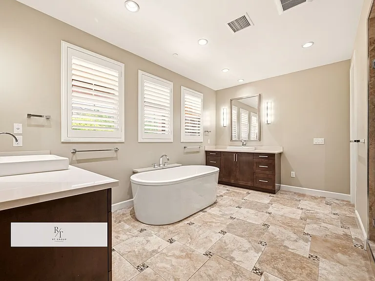540 N Bardsdale Pl — Photo 30