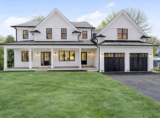 126 Prince St, Needham, MA 02492