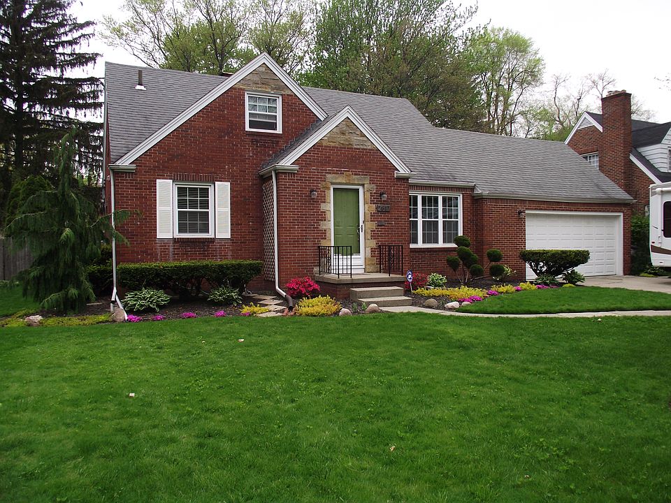 1st image of 2817 Densmore Dr