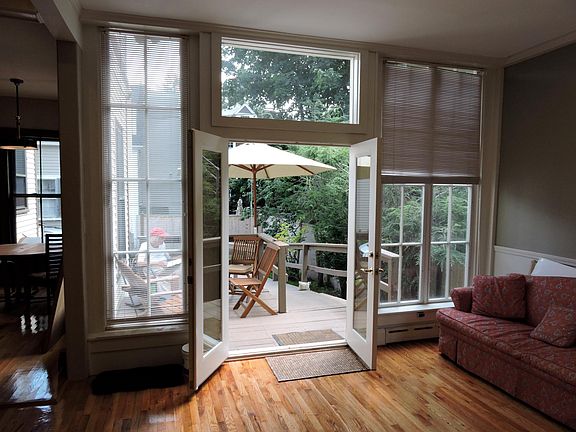 5th image of 355 Essex St #1