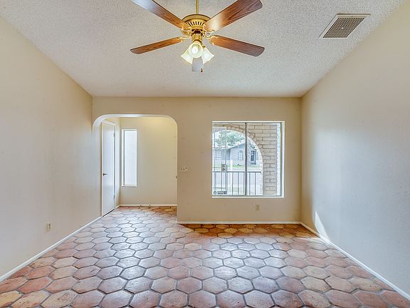 5th image of 530 E Oraibi Dr