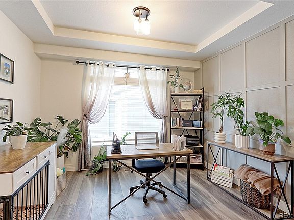 2nd image of 4435 N Picadilly Court