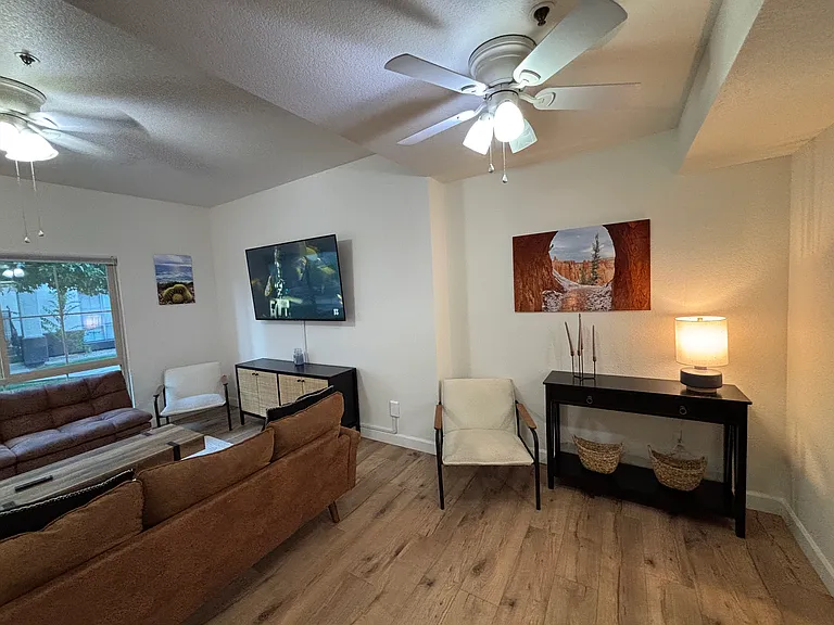100 E Fillmore St #135 — Photo 5