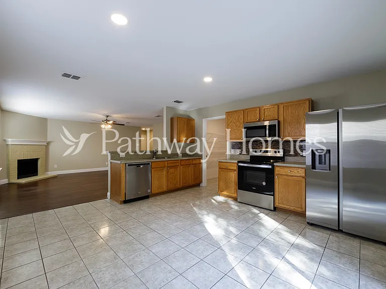 2628 Terrace Dr — Photo 7