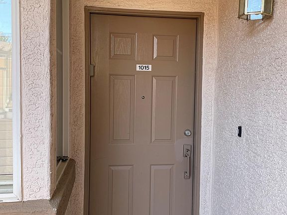 2nd image of 6080 Ingleston Dr Unit 1015