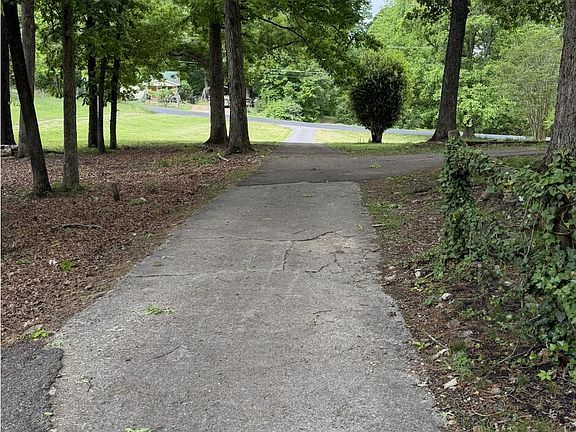 5th image of 8518 Coppock Rd