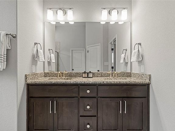 4th image of 505 Pink Granite Blvd