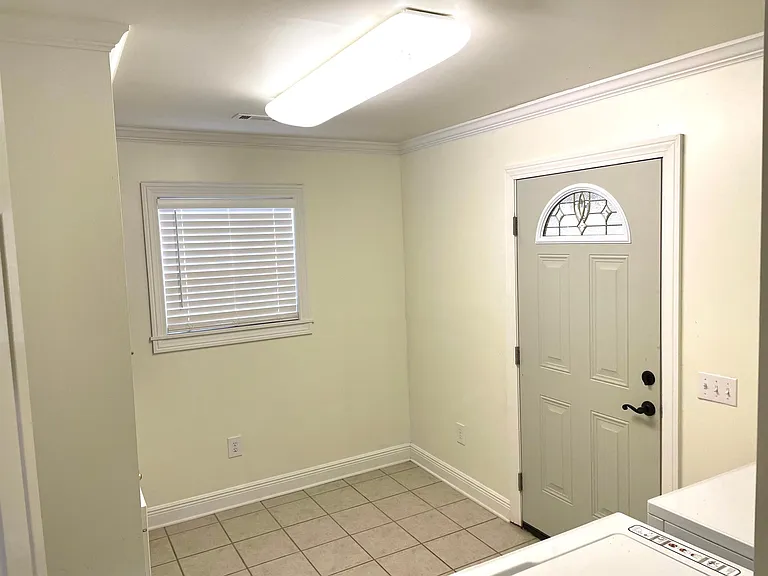 360 Indian Hills Dr — Photo 31