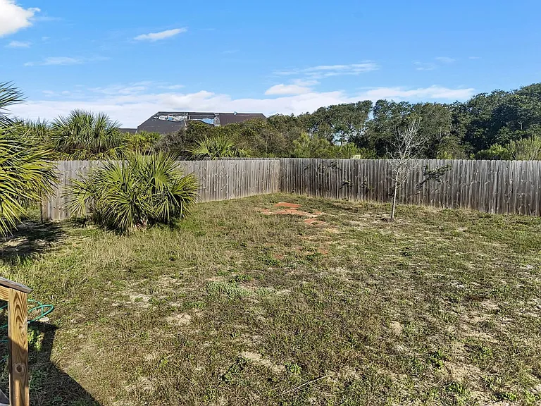 276 Daffin Pl — Photo 20