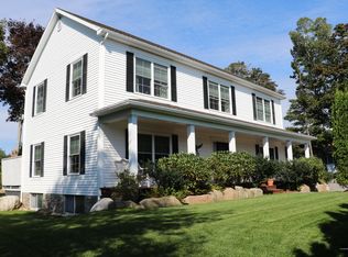 7 Maple Ln, Mount Desert, ME 04660