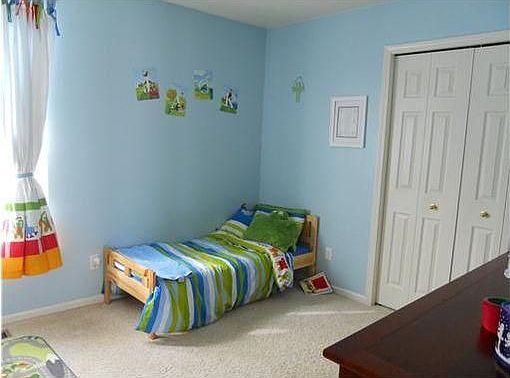 4th image of 7479 Warwick Dr