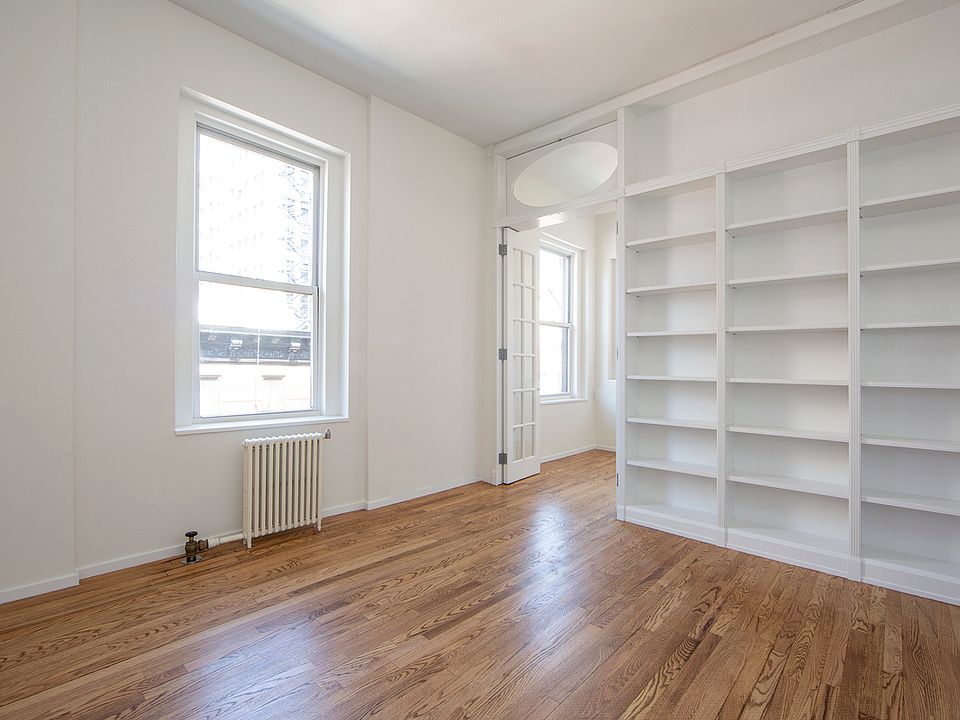 1st image of 214 Mulberry St APT 6D