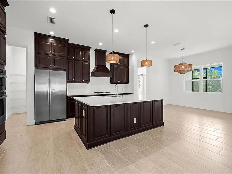 13744 Old Creek Ct — Photo 8