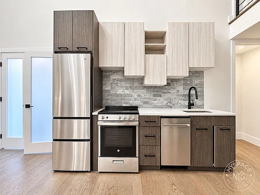 Kitchen, photo 2