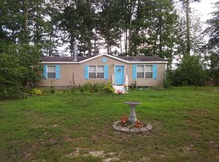 1845 Miskimon Rd, Lancaster, VA 22503