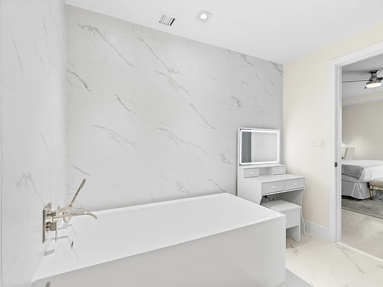 3100 N Ocean Dr #704 — Photo 30