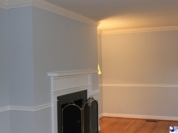 5th image of 321 Oakdale Dr
