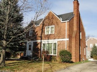 2361 Charney Rd, University Heights, OH 44118