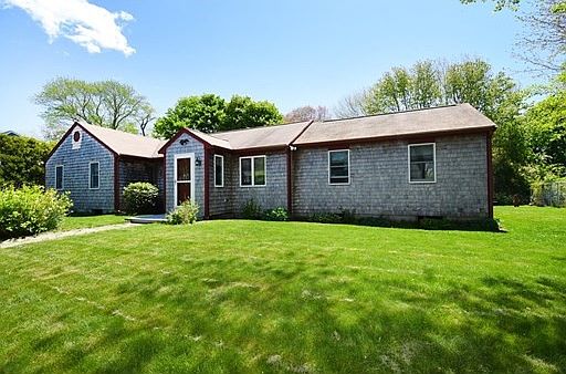 1st image of 23 Clear Echo Ln