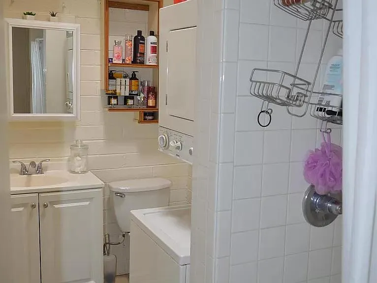 221 N Highland Ave #221 — Photo 17