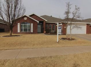 6708 91st St, Lubbock, TX 79424
