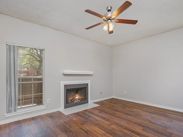 3639 W Northgate Dr #149 — Photo 7