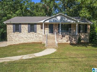 722 13th Ct, Pleasant Grove, AL 35127