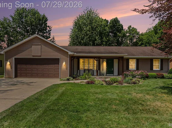 1317 Cranbrook Dr, Saginaw, MI 48638