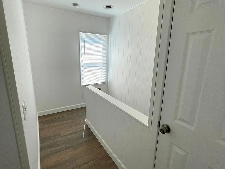 1312 Mahan Ave — Photo 12