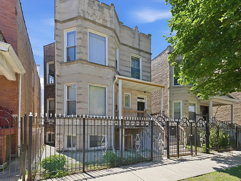 3353 W Evergreen Ave #1 — Photo 1