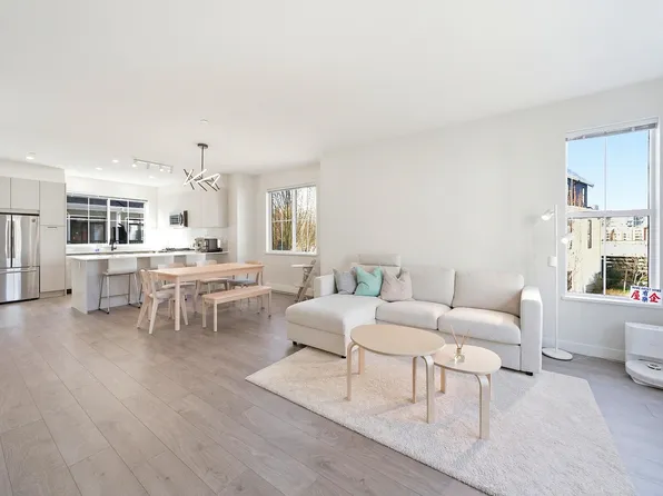 488 Furness St #94, New Westminster, BC V3M 0B5