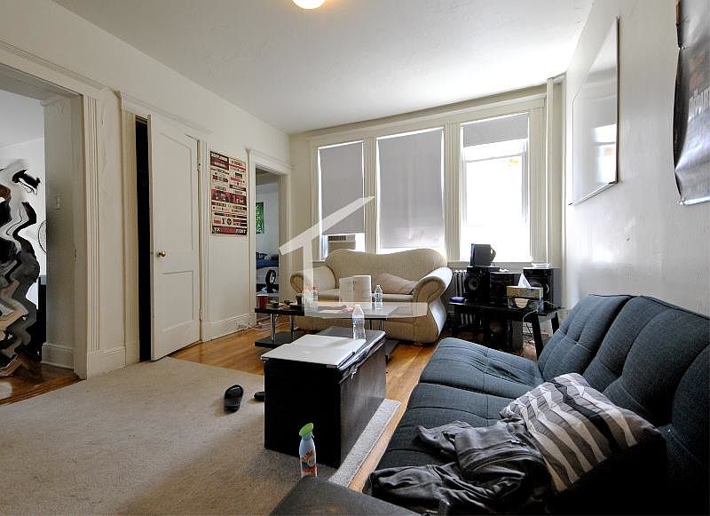 2nd image of 1622 Commonwealth Ave #20B