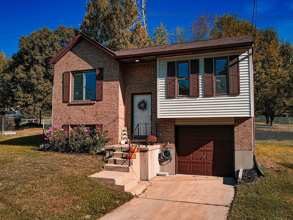 1st image of 2 Creekside Dr