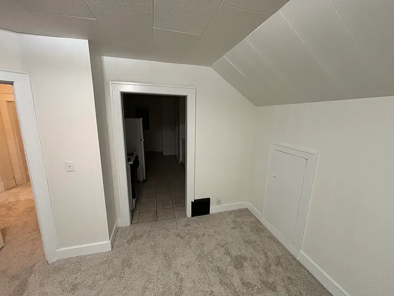 7211 Kenowa Ave SW #2 — Photo 4