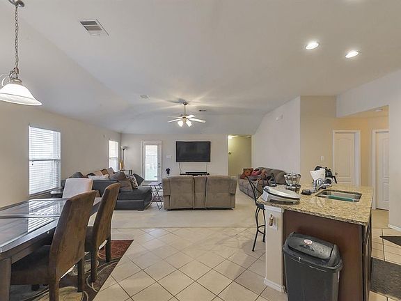 5th image of 19507 Otter Trail Ct