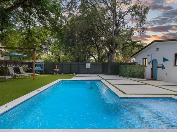 256 NW 57th St, Miami, FL 33127