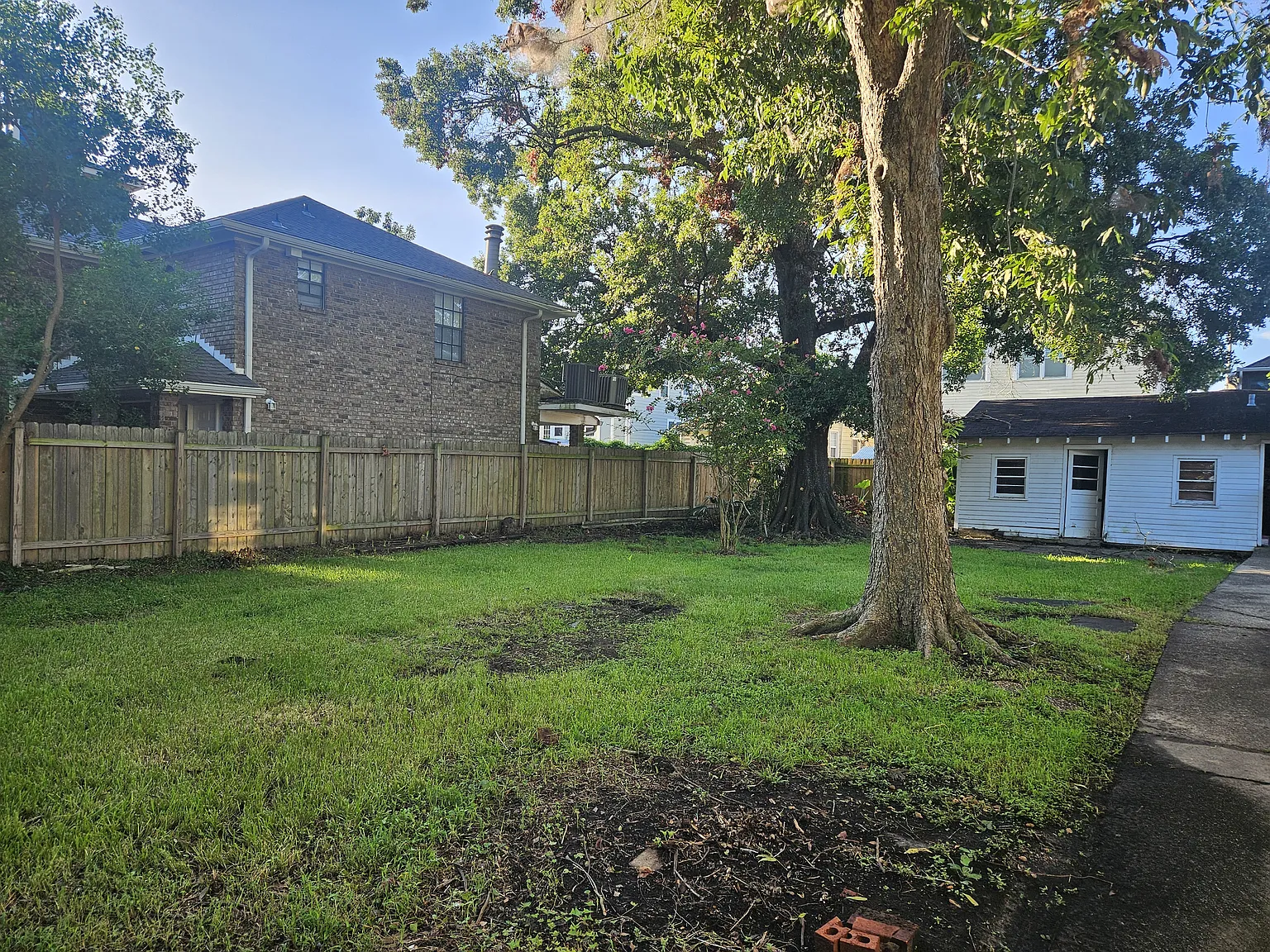 2 bed, 1316 sqft, $1,950 — Photo 2