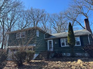 2 New St, Newburgh, NY 12550
