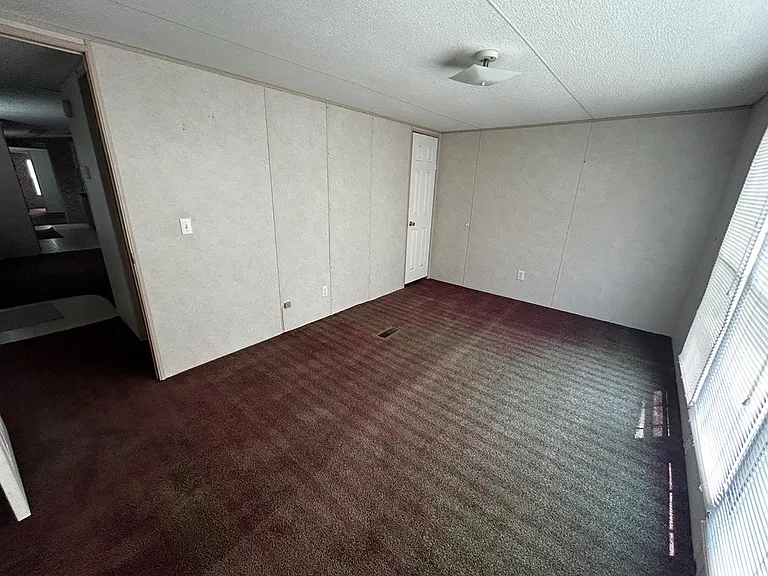 2444 Spooner Quarter Rd — Photo 22