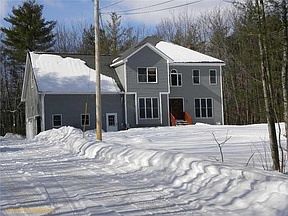 2nd image of 24 Pond Ridge Dr
